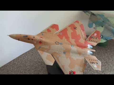 LOCKHEED/ MARTIN   ULTRA RAPTOR F/A-22  "ACE COMBAT STYLE"   Ver 2 .     1:72 HobbyBoss