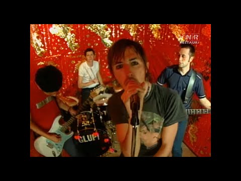 Glup! -  Freebola (Video Oficial Remasterizado)