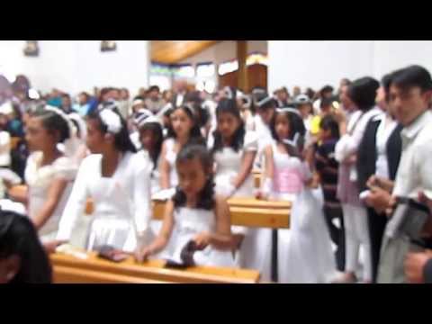 LA COMUNION DE PAMELA VELLA