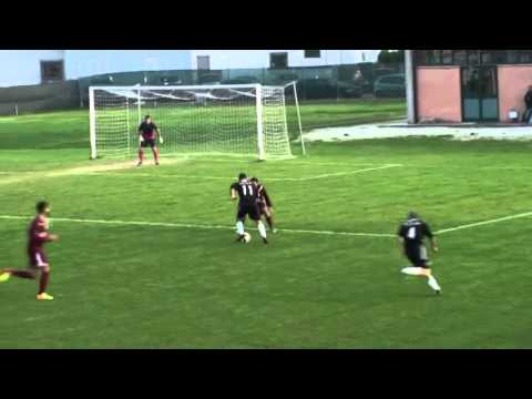 Calcio. Casette Verdini - Grottese 2-1