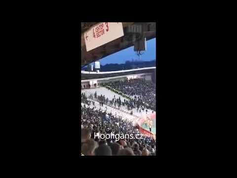 Međusobna tuca Grobara na vecitom derbiju[1.3.2020]