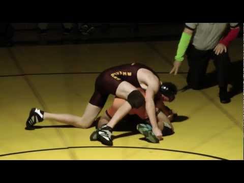 138 - Mick Majors (LS) vs. Brody Faas (Roseburg) (12-21-11)