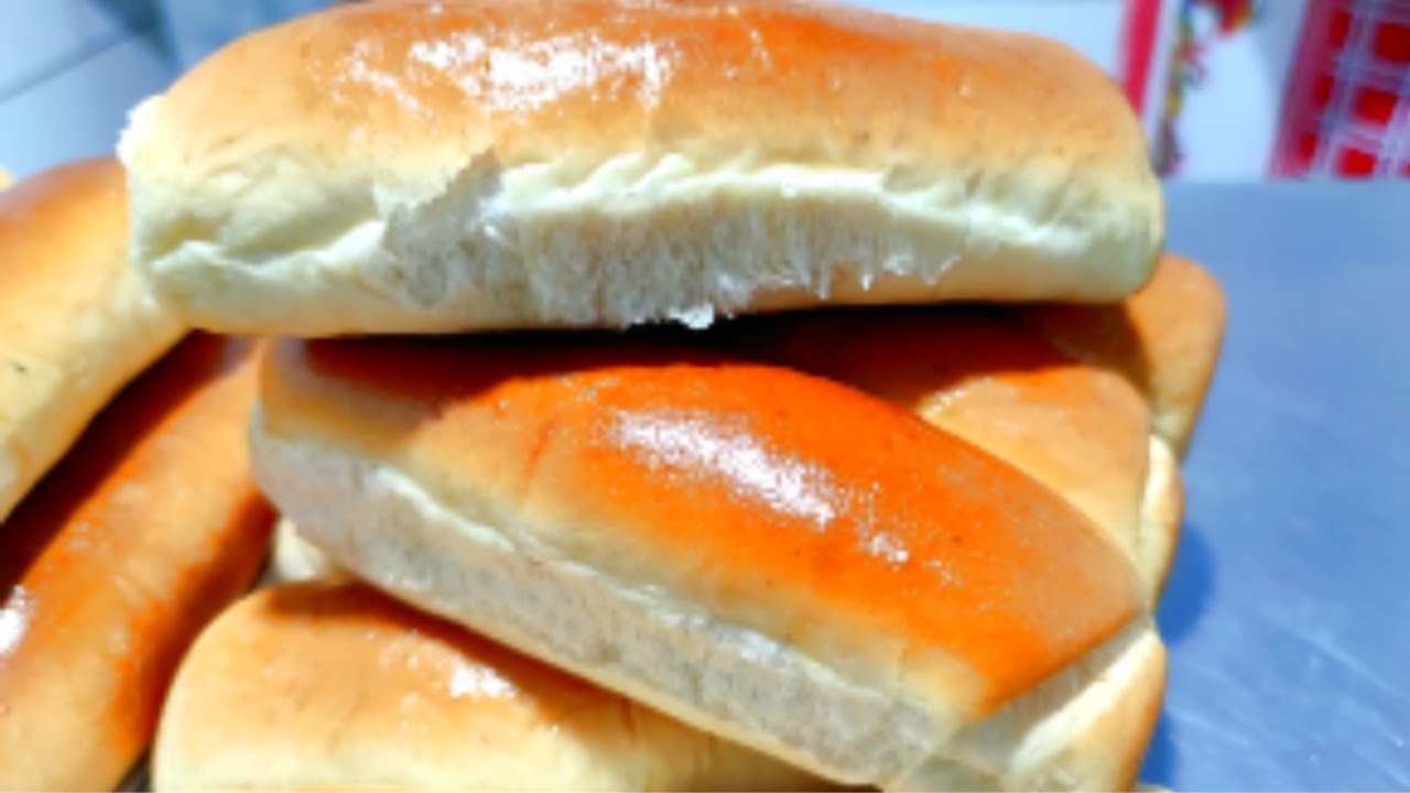 Como fazer pão de cachorro quente de padaria