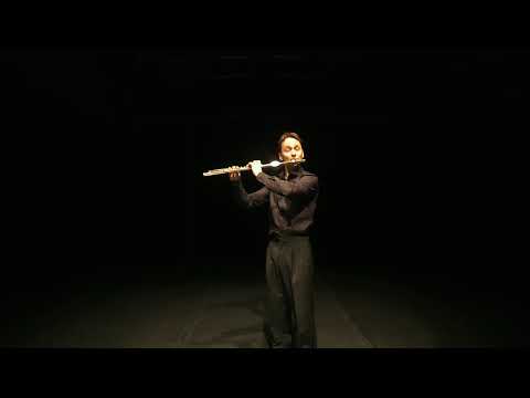 Debussy Syrinx .Davide Chiesa flute