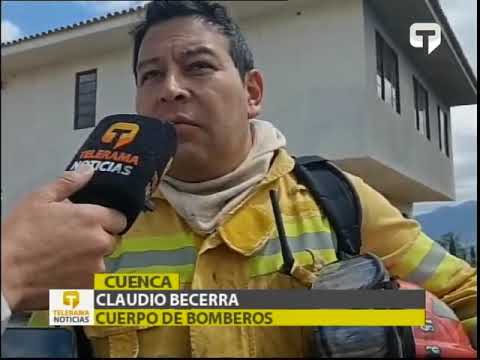 Bomberos controlan incendio forestal