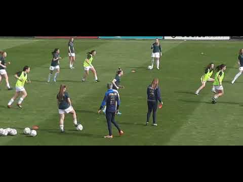 Under 16 Femminile, Italia-Francia, riscaldamento della Crociata Marta Sicuri