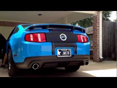 2012 Grabber Blue Mustang 5.0 flowmaster outlaw axle-back