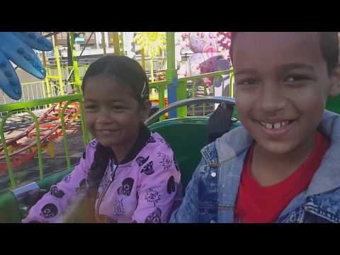 IVAYO & PERLA TV | Naar de Kermis!