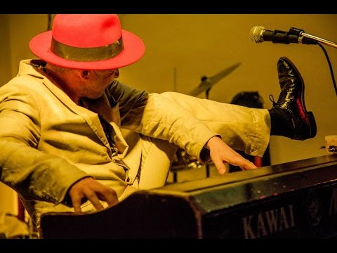 Who is Dom Pipkin?  UK blues piano player