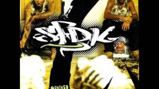 El liricista en el tejado - SFDK (con letra)