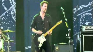 Queens Of The Stone Age - The Fun Machine Took A Shit &amp; Died @ Rock Werchter 2011
