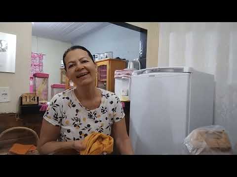 Começando a faxina na sala de jantar limpei tudo agora so colocar os forrinhos crochê (parte 1)🏠