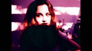 Leighton Meester - Blue Afternoon (Karaoke/instrumental)