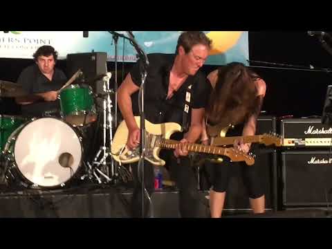 Billy Walton Band Channels Pink Floyd