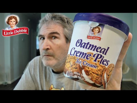 DEBBIE DOES ICE CREAM! Little Debbie OATMEAL CREME PIES ICE CREAM Review 😮