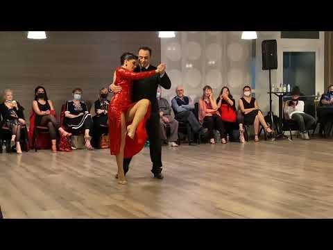  Bárbara Ferreyra  and  Agustín Agnez  are  dancing  to  the  tango  "  Hotel Victoria  "  by  Juan D'Arienzo  in  2022