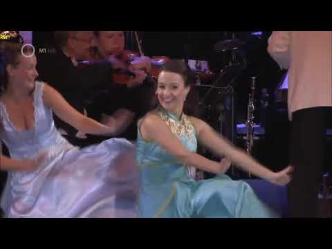 Dancs Annamari-Kerényi Miklós Máté-  Ne félj,ne félj( Budavári Palotakoncert 2014)