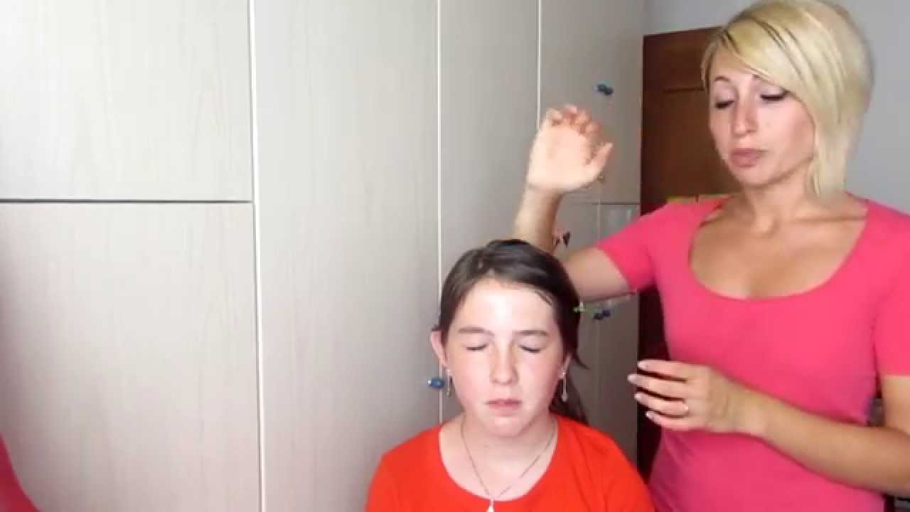 Come trattare la pelle degli adolescenti insorgenza brufoli e punti neri