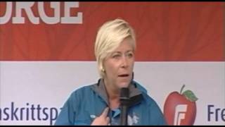 Siv Jensen holder tale i Tromsø 6. september under Valgtur 2009