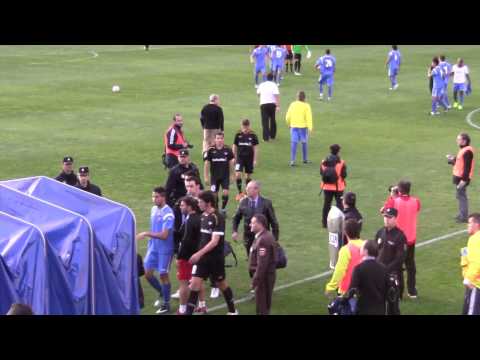 11_11_06 Jugador del Ecija Segovia insulta al publico de puertollano.mts