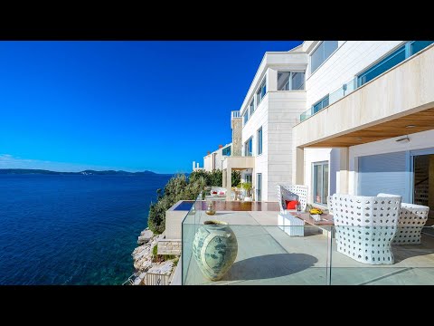 Exclusive Dubrovnik Villa by the sea with pool