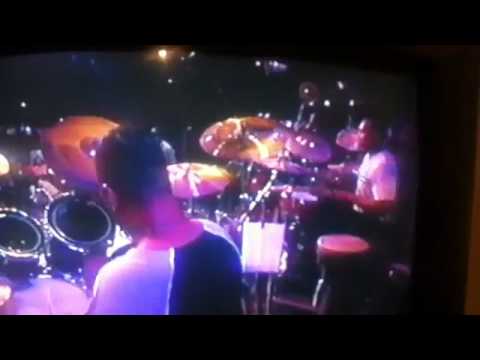 Marvin McQuitty on drums just messed me up on this song! Commissioned Reunion #RIP