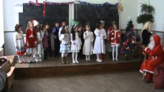 preview picture of video 'Serbare clasa a I a Popricani-Decembrie 2013 Iulia Pirlog--partea II'