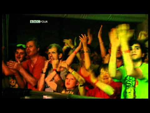 Booker T - Hip Hug Her/Soul Limbo - Cambridge Folk Festival 2009