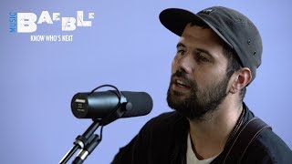 Nick Mulvey Performs &quot;Mountain To Move&quot; || Baeble Music