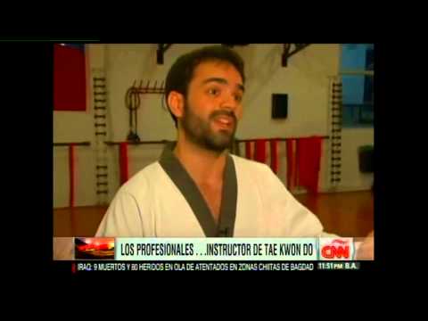 Hugo Manu Correa - CNN -Los Profesionales