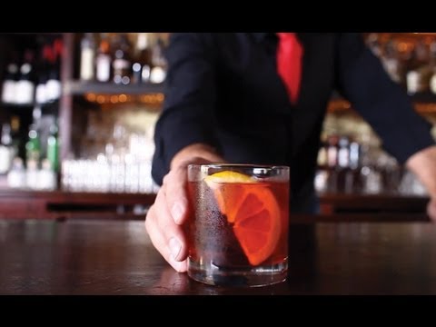 How to Make a Negroni Cocktail - Liquor.com