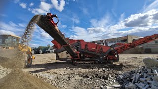 Sandvik QE 241 vibrating screen for sale - Image 4 | Machineryline ZW Sandvik QE 241 vibrating screen | Image 4 - Machineryline
