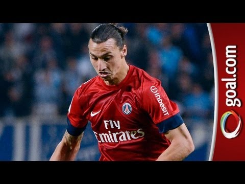 PSG v Reims - Ibra 'teaching' the youngsters