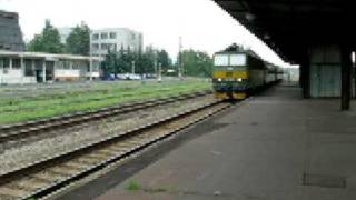preview picture of video 'Einfahrt Regionalzug (Osobní vlak) Linie 130 Ustí n. Labem-Chomutov in Oldrichov u Duchova'