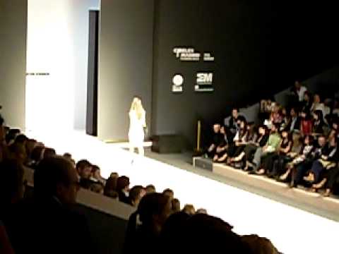 Desfile Angel Schlesser Cibeles 2008