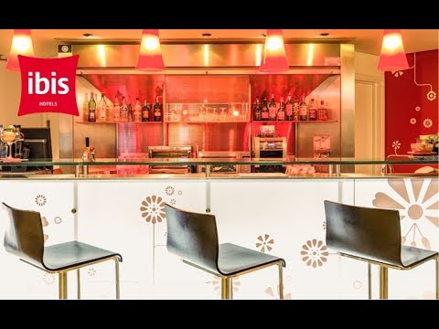 Dscover ibis Porto Centro • Portugal • vibrant hotels • ibis