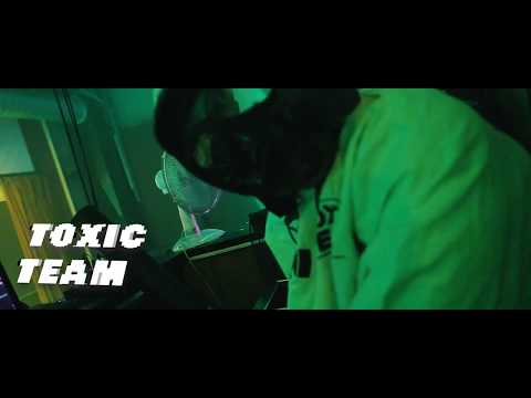 TOXIC TEAM - CLUB MOZI