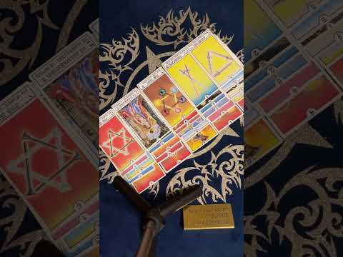 Цыганский расклад. Какой мужчина идёт в Вашу жизнь? Гадание онлайн.