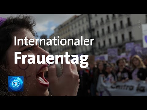 Demonstrationen für Gleichberechtigung am Weltfrauentag