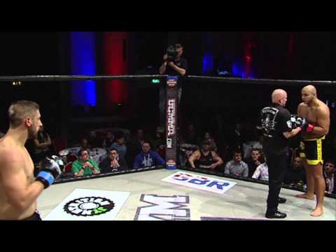 Darren McFadyen vs A J Woodall WCMMA 18