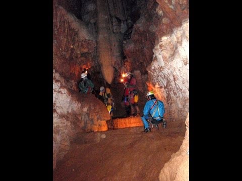 Spéléo.Lot.46.PARODIE du film Sanctum avec Lotaventure.Une création de RV film