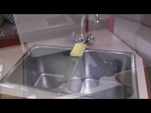 1989 Hunter 35.5 Legend ￼