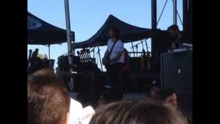 matt nathanson girl in the kinks shirt bite of Las Vegas 2013