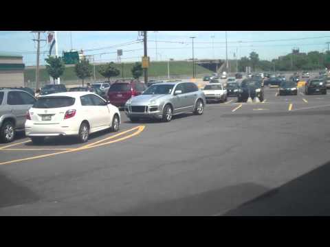 FAFADI n VYCE videoshoot a laeroport de dorval montreal , pause casse croute