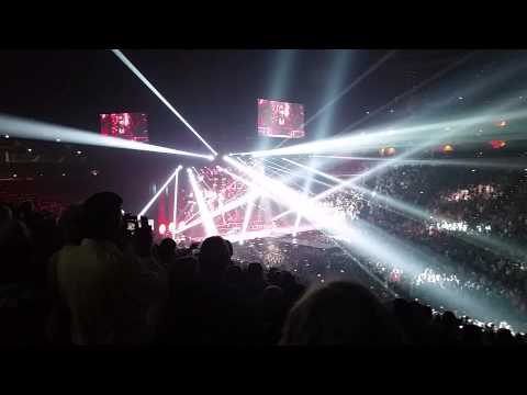 Shania Twain Red Storm and Man I feel like a woman