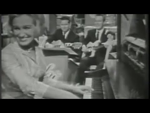 Jo Ann Castle plays “A Shanty In Old Shanty Town”