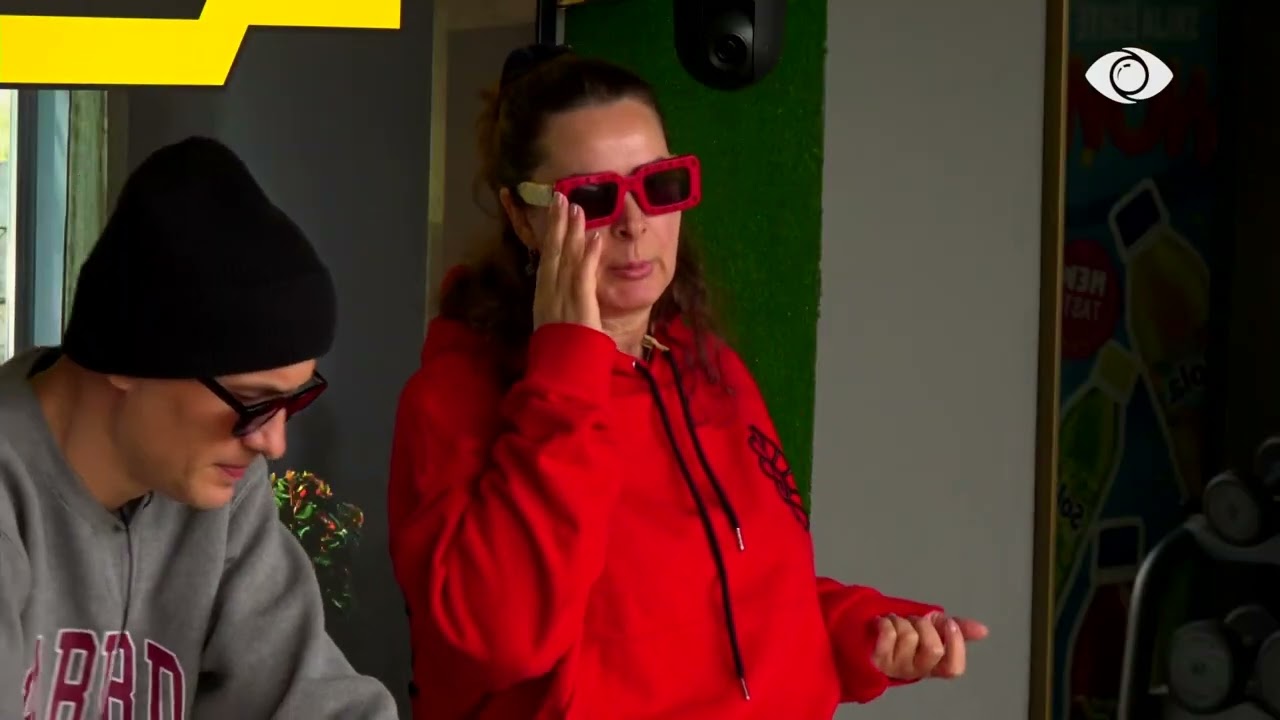 Julia tregon historinë e largimit nga Shqipëria: Nuk e dija ku po shkoja, brenda një muaji...