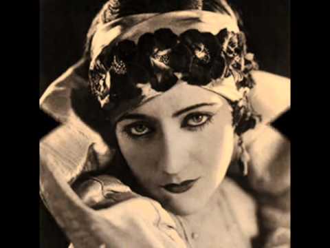 POR VÓS YO ME ROMPO TODO .  BANDONEON TANGO