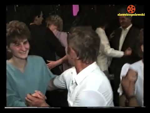Tłubice k. Płocka 1993. Fragmenty wesela z zespołem Manders z Antoniewa gm. Gozdowo