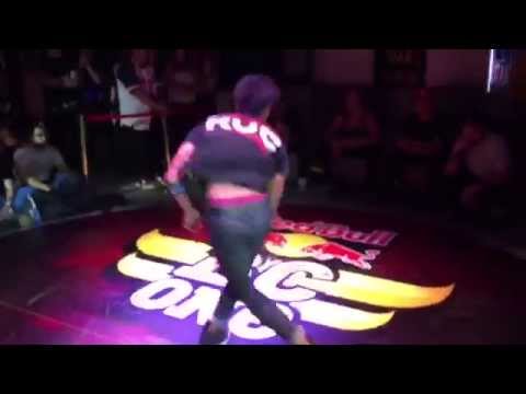 RED BULL BC ONE UAE CYPHER 2015 (Bboy Skinny Vs Bboy Popoy )